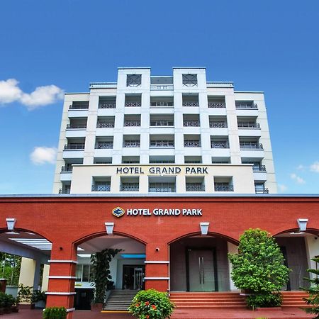 Hotel Grand Park Barishal المظهر الخارجي الصورة