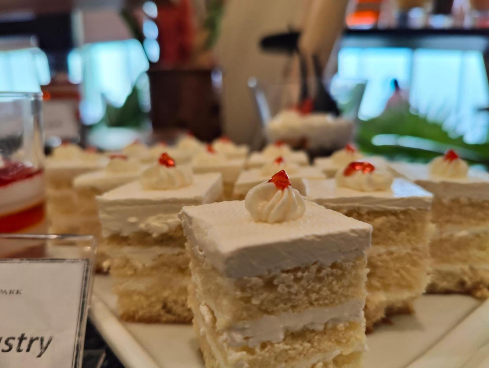 Hotel Grand Park Barishal المظهر الخارجي الصورة