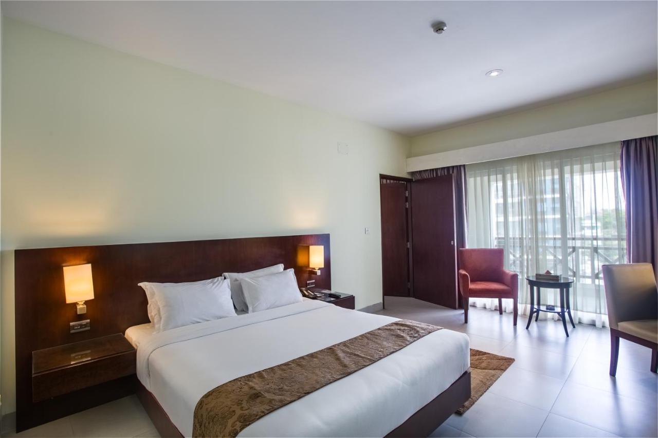 Hotel Grand Park Barishal المظهر الخارجي الصورة
